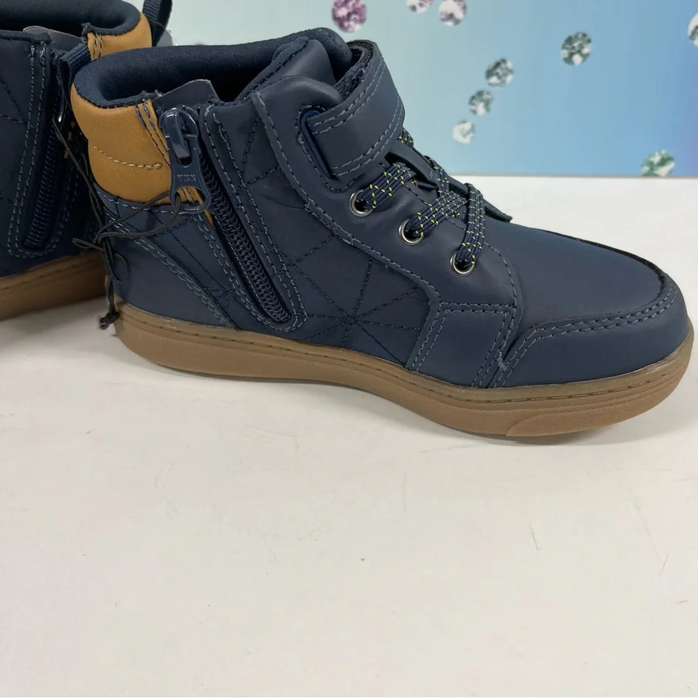 🐱CAT & JACK CHUKKA BOOTS